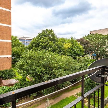 Spacious And Modern 4 Bed Apartment Next To Borough Station Londra Esterno foto